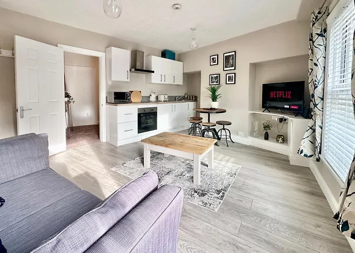 Blossoms Reach - 2 Minutes From Station And City Centre